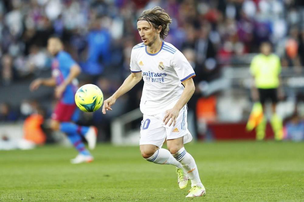 扑克里情绪最值钱（牌桌上，情绪才是最值钱的筹码）