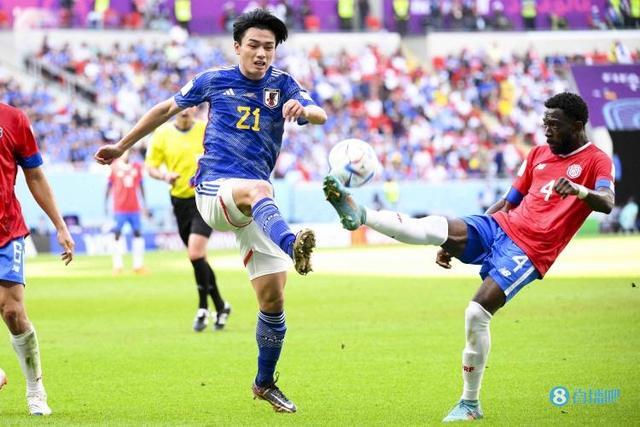 马建立领先 马建立领先